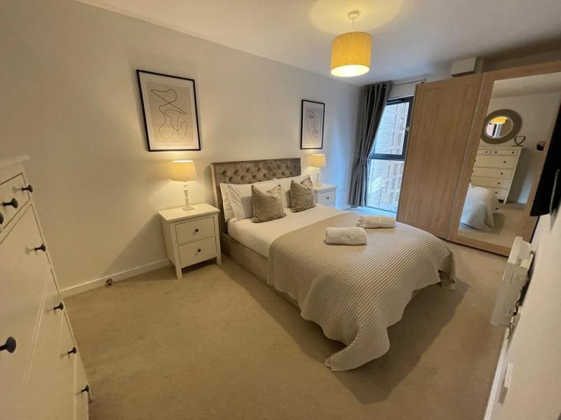 Nuovo :: Ancoats image 4