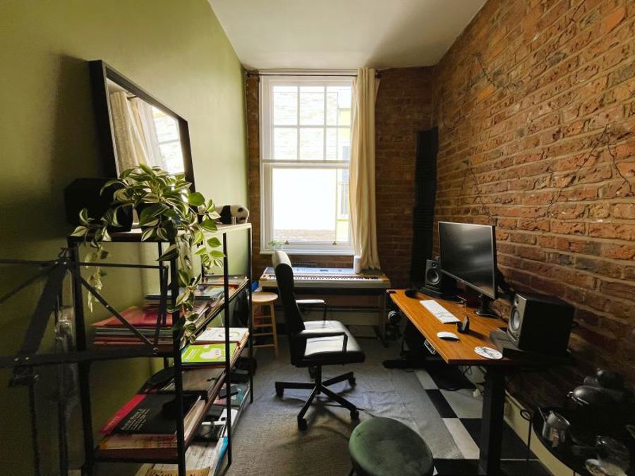 Suite 3, 65/67 Lever Street image 3