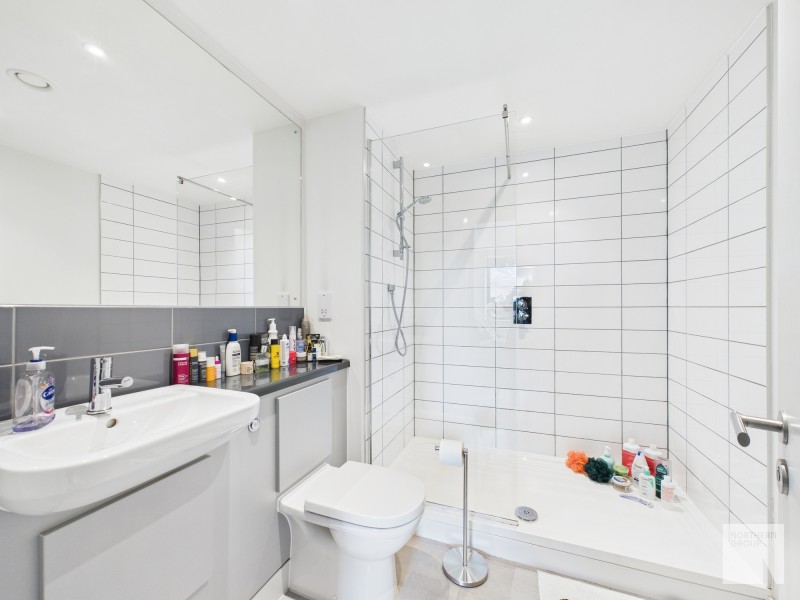 Apt 17 :: One Vesta Street image 5