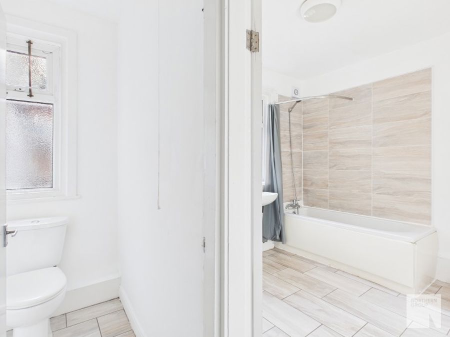 Barlow Moor Road :: Chorlton image 5