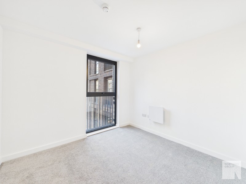 Berkley Square :: Salford image 10