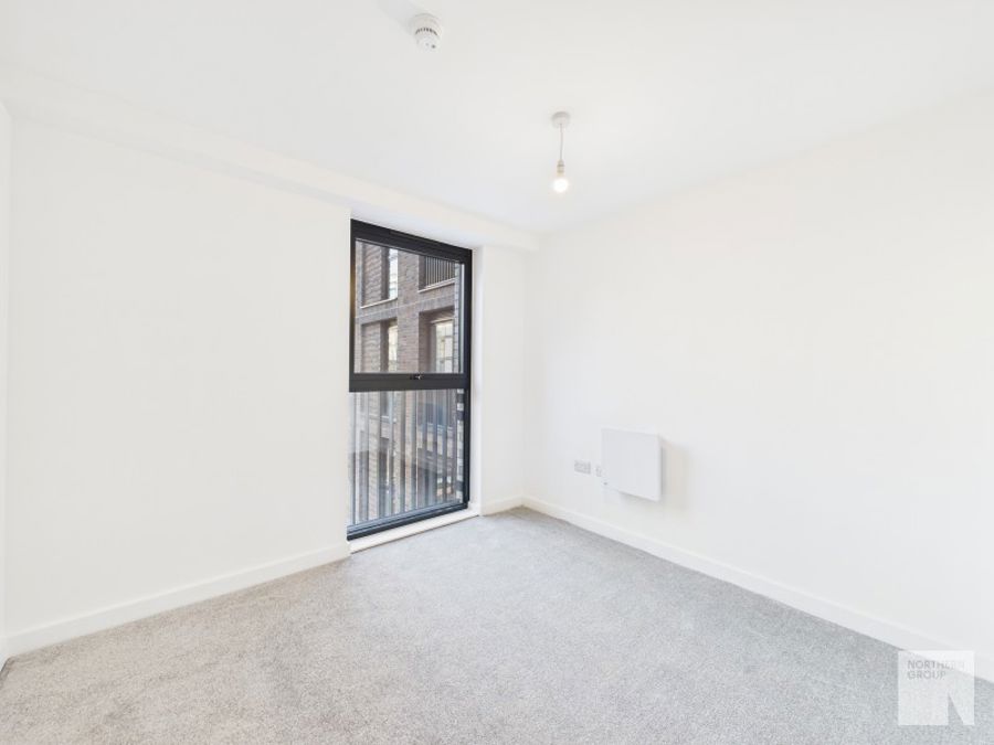 Berkley Square :: Salford image 10